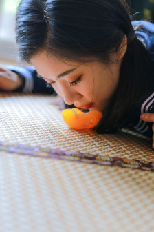 和表姐同居